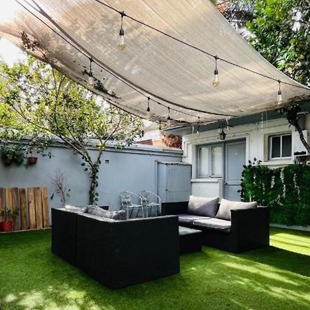 Enjoy Hostel Santiago Exterior photo