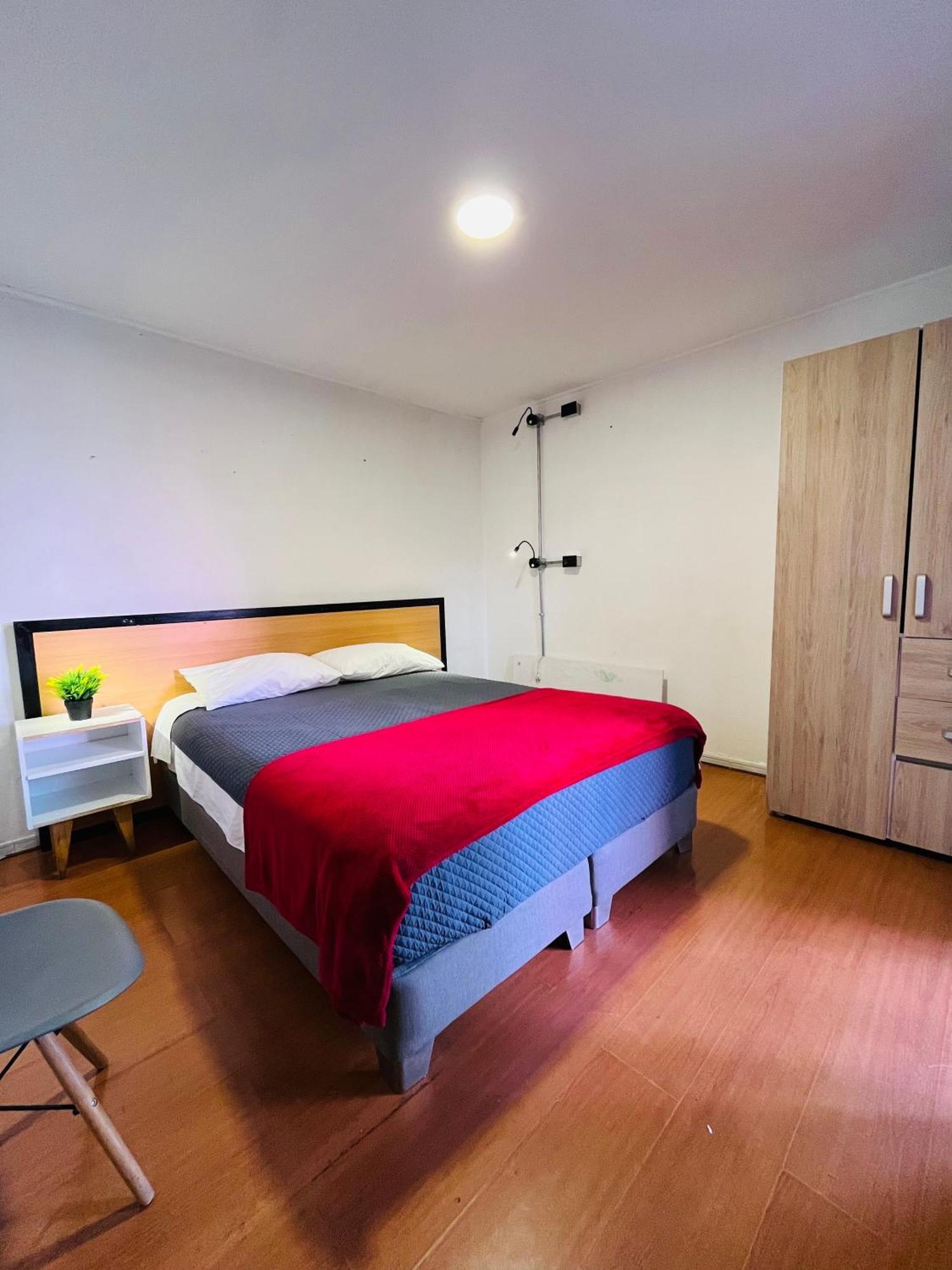 Enjoy Hostel Santiago Exterior photo
